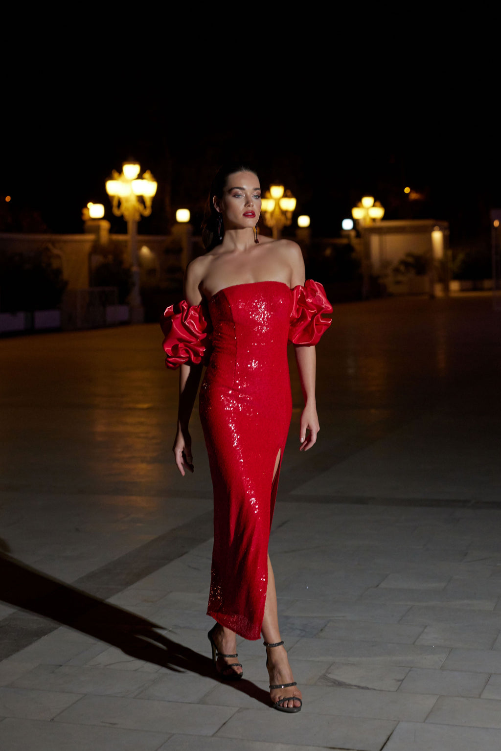 Azra Kotan Payet Kumaş Balon Kol Midi Boy Abiye Elbise