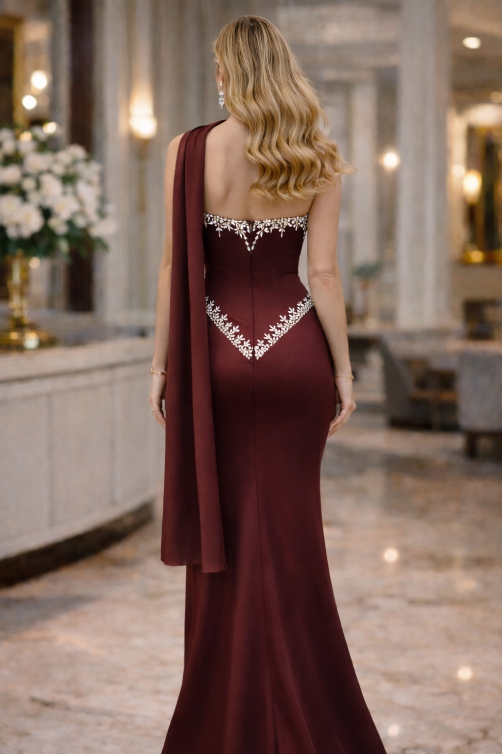 Taş İşlemeli Şal Detaylı Saten Abiye Elbise