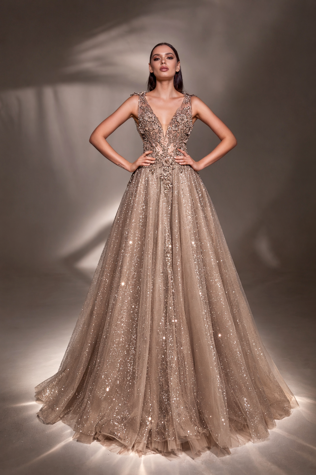 Azra Kotan Bel Kısmı Dantel İşlemeli Helen Nişanlık – Simli Tül Prenses Model