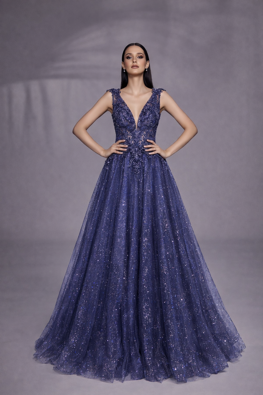 Azra Kotan Bel Kısmı Dantel İşlemeli Helen Nişanlık – Simli Tül Prenses Model