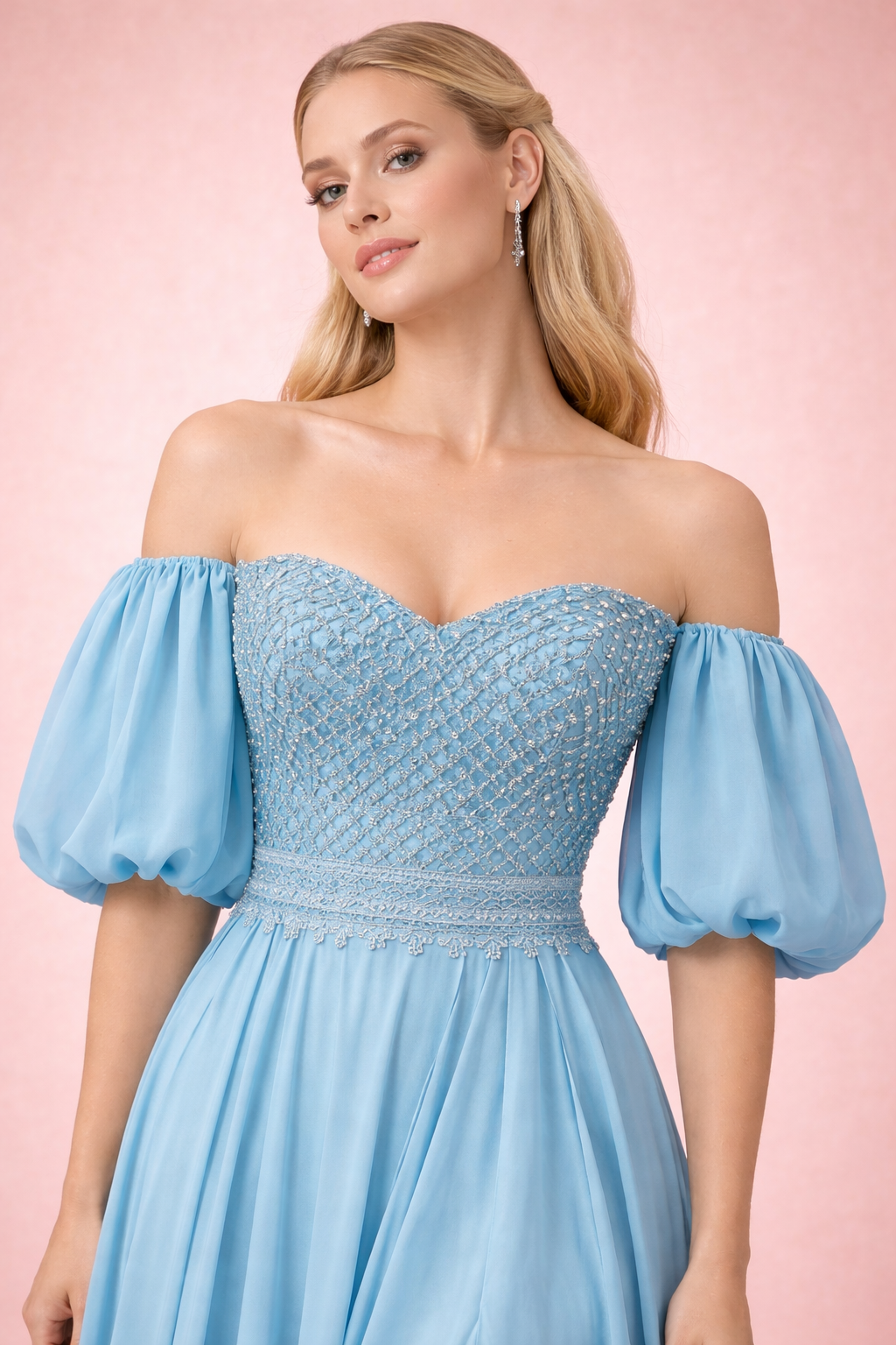 Taş İşlemeli Straplez Balon Kollu Yırtmaçlı Abiye Elbise