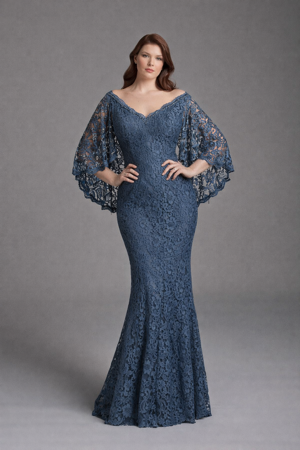 Azra Kotan Dantel İşlemeli Yarasa Kol Abiye Elbise