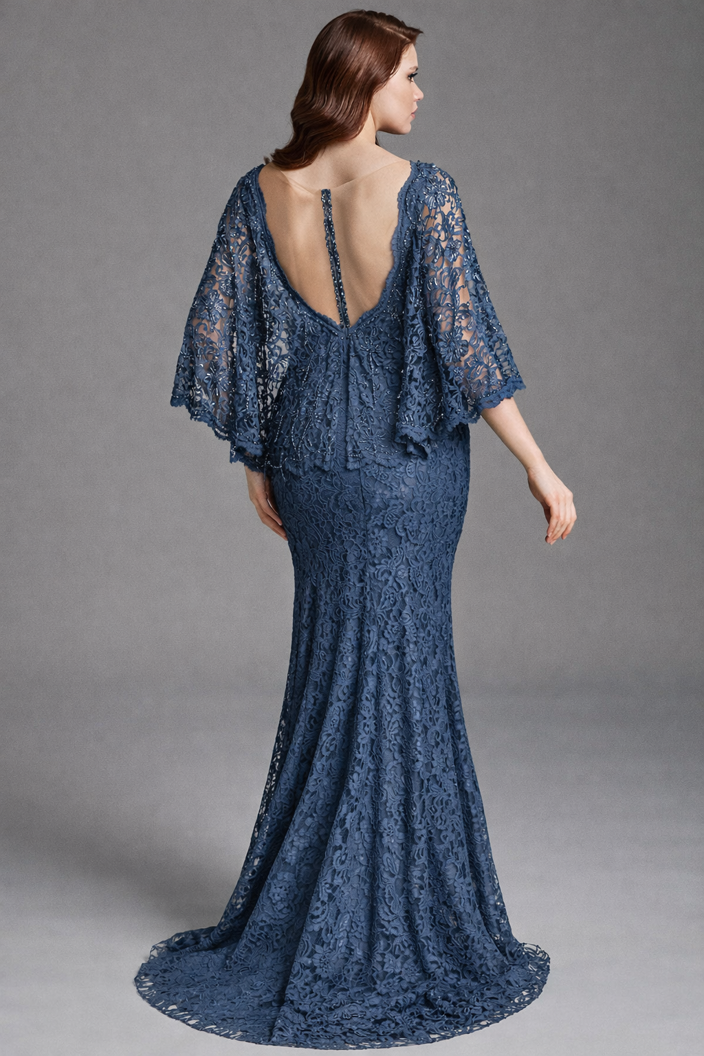 Azra Kotan Dantel İşlemeli Yarasa Kol Abiye Elbise