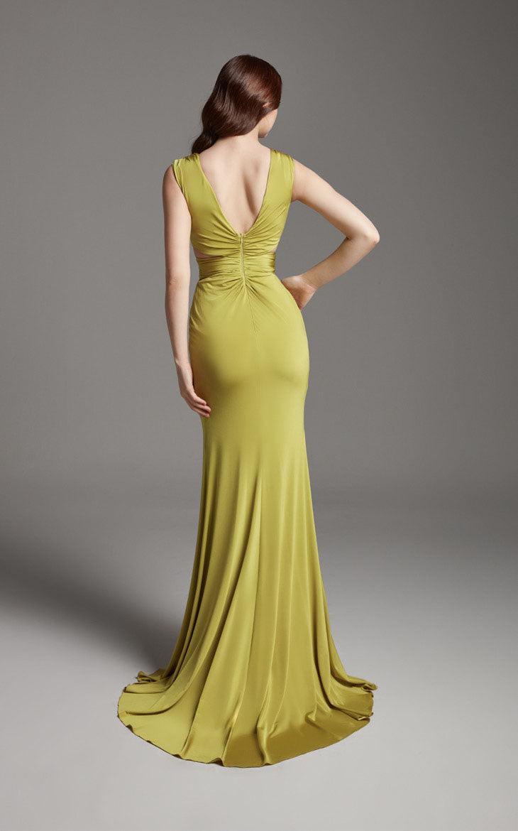 Azra Kotan Bel Detayı Boncuk İşlemeli Yan Dekolteli Kalın Askılı Abiye Elbise