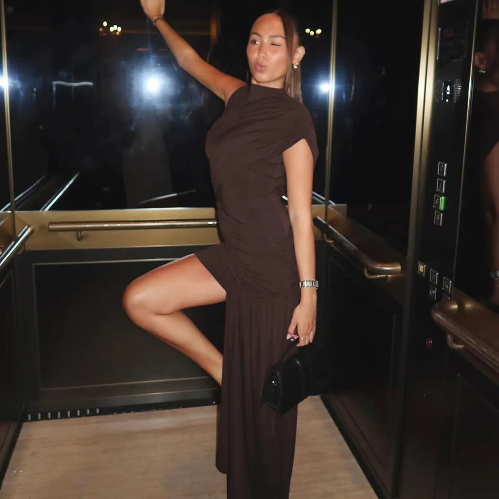 AZRA KOTAN YAN KUYRUK DETAYLI ELBİSE