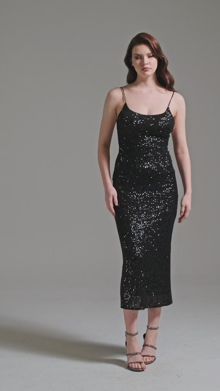 Azra Kotan Pul Payet Askılı Midi Boy Abiye Elbise